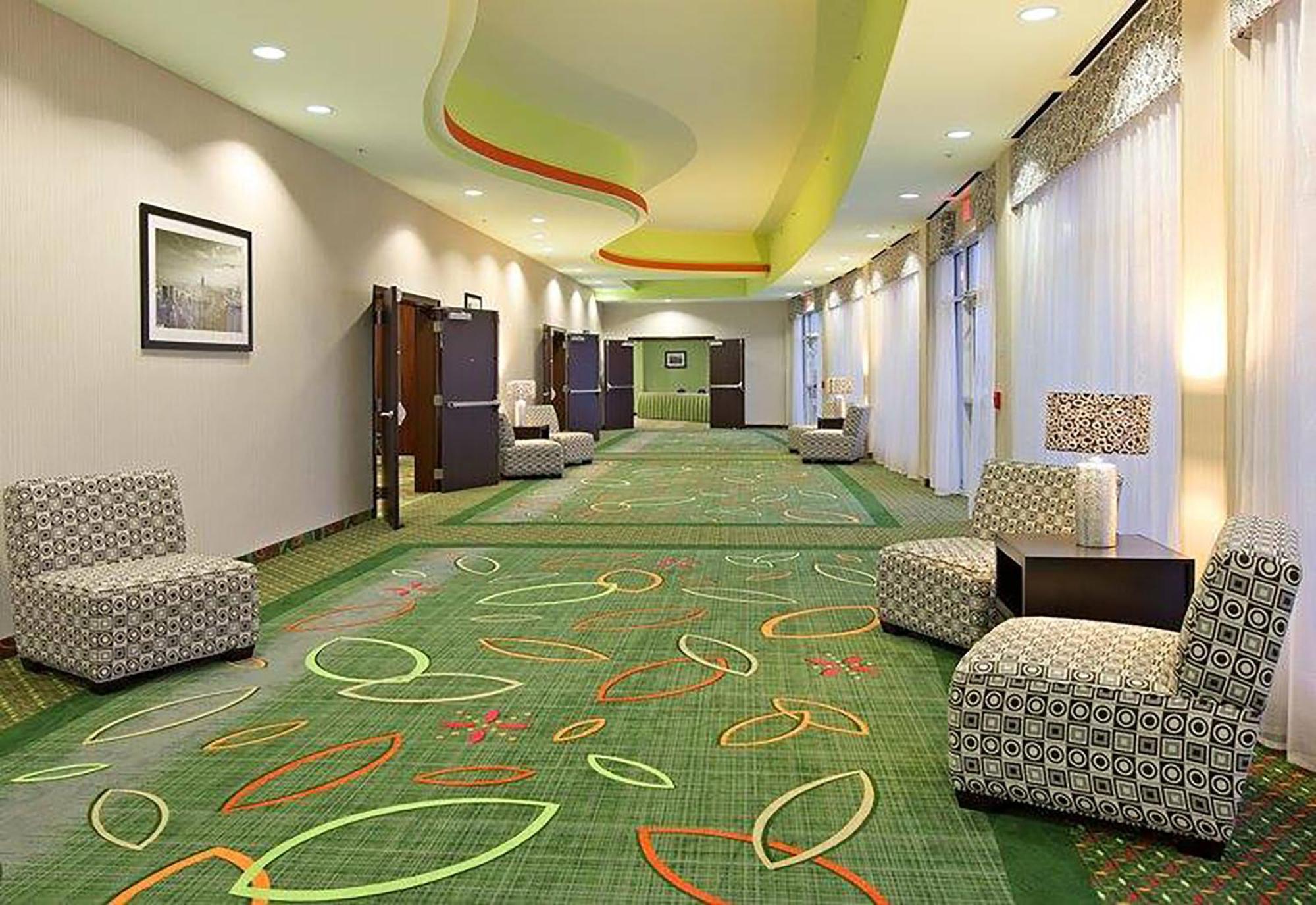 Holiday Inn Garland By Ihg Exterior foto
